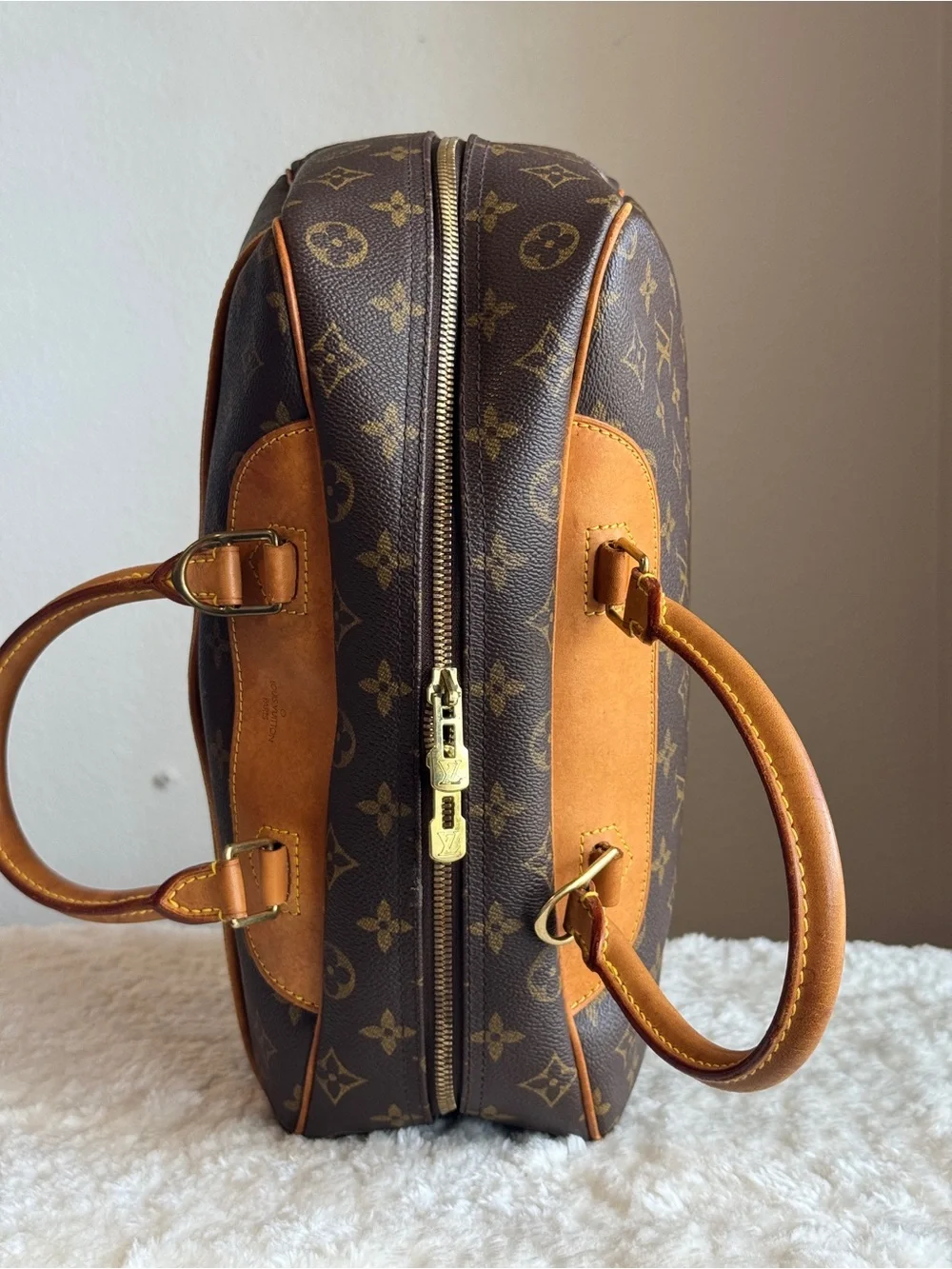 Louis Vuitton Monogram Deauville  Canvas Brown & Tan Top-Handle